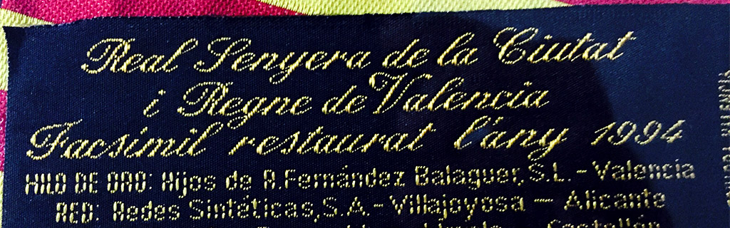 Restauración de la Real Señera de la Ciudad y Reino de Valencia en 1994.